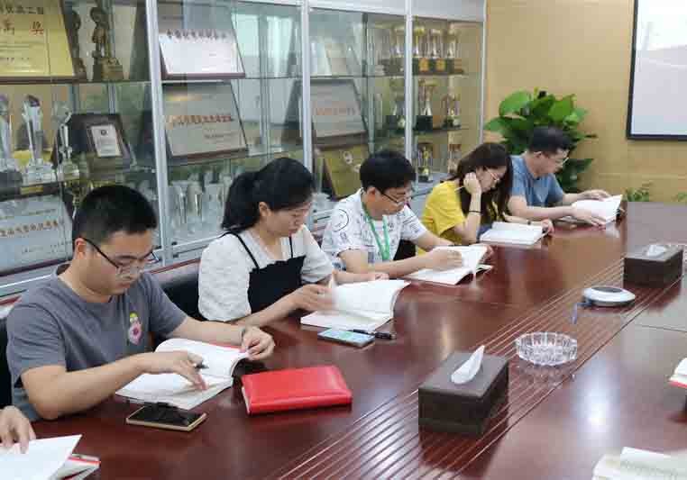 支部举办“书记讲党课”活动